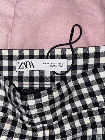Zara Zara mini şort(Xs)