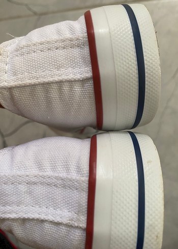 38 Beden beyaz Renk beyaz bileksiz converse