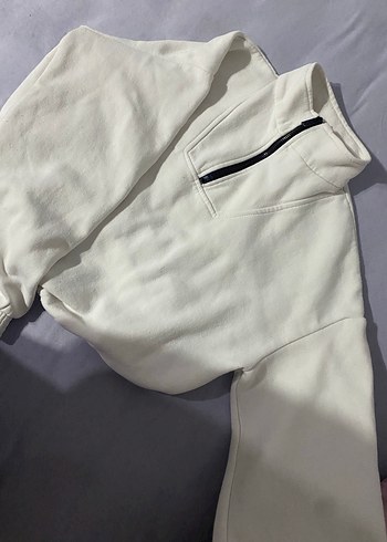 Yarım Fermuarlı Beyaz Kadın Sweatshirt