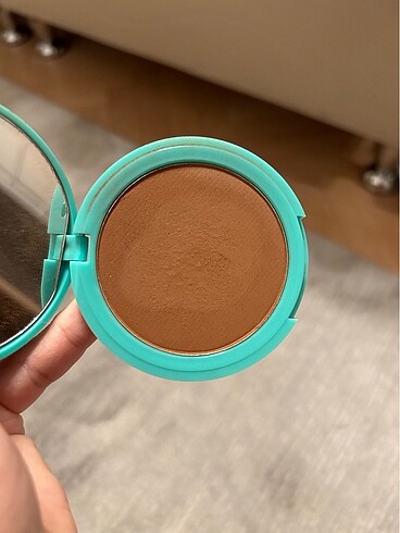 Beden Bronzer
