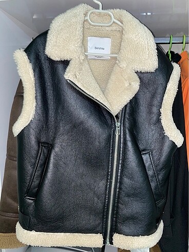 Bershka Bershka Yelek