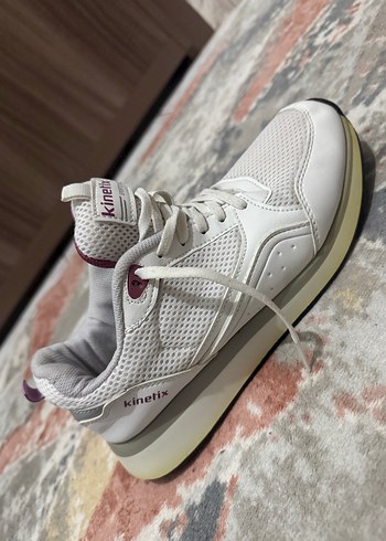 Kinetix Beyaz Spor Ayakkabı Kadın - Görsel 2