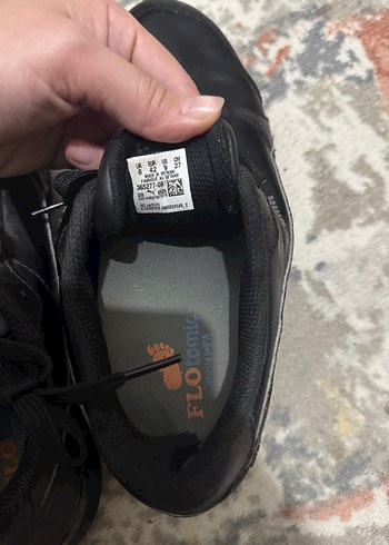 Puma Siyah Bağcıklı Spor erkek Sneakers - Görsel 3