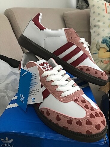 Adidas