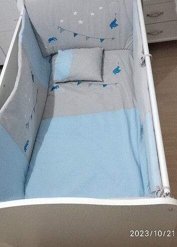 Civil Sallanır bebek besigi