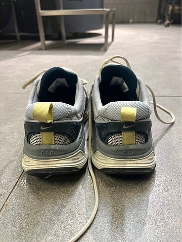 37,5 Beden Nike W Air Max Bliss