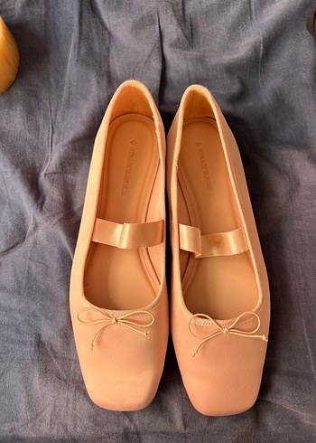Stradivarius Babet