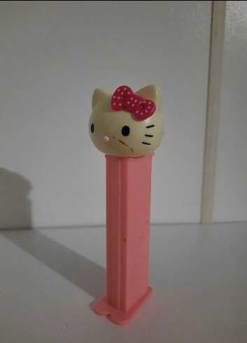 Hello Kitty Pez cutecore