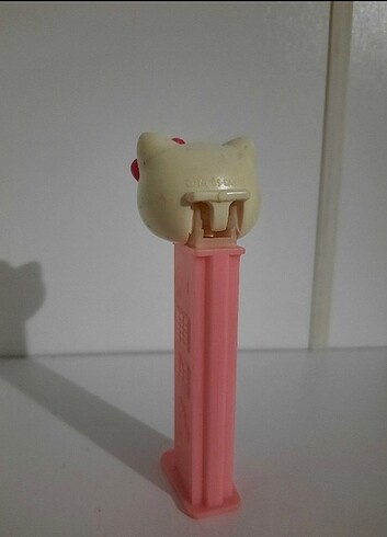 Beden Hello Kitty Pez cutecore