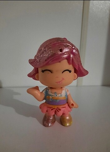 Beden Renk Pinypon Pembe saçlı bebek