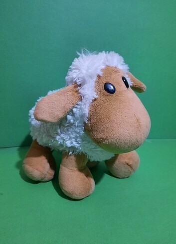 Peluş kuzucuk