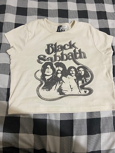 Black Sabbath tisort