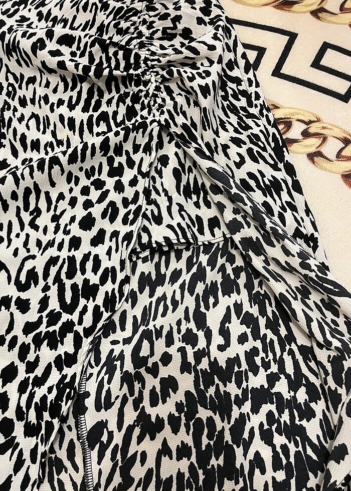 Yırtmaçlı etek - Görsel 2