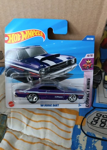 Hot Wheels Mor '68 Dodge Dart Oyuncak Araba