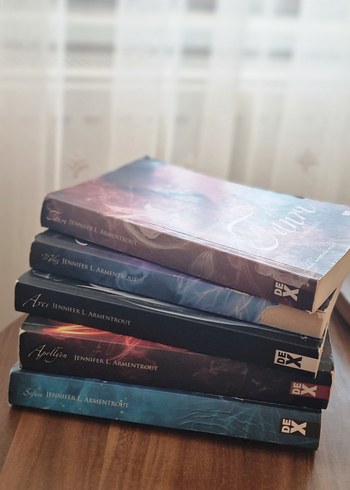 Jennifer L. Armentrout Kitap Seti