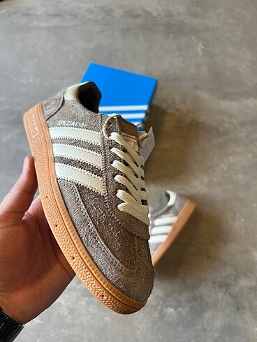 Adidas ADİDAS SPEZİEL