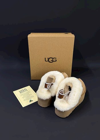 Ugg Bej Süet Kürklü Platform Topuklu Kadın Terlik