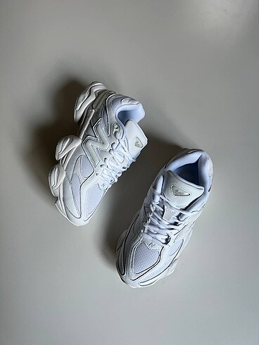 37 Beden beyaz Renk NEW BALANCE 9060
