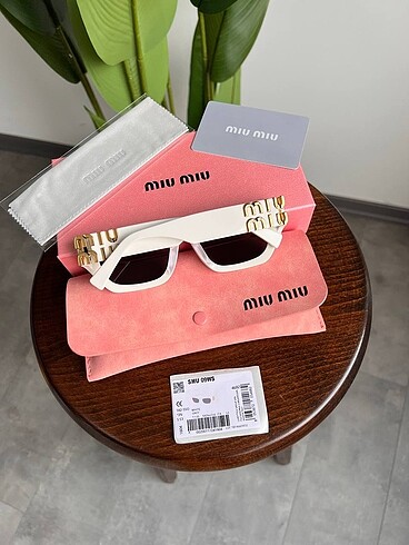 Miu Miu miu miu gözlük