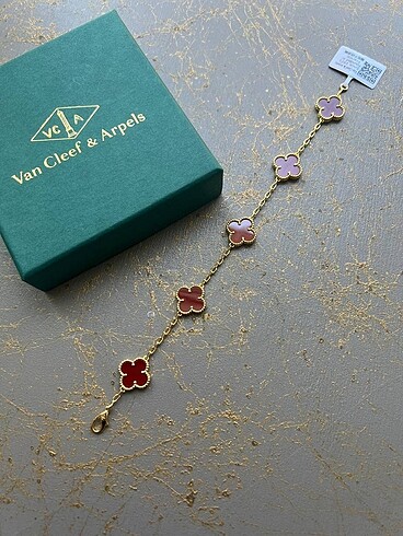 Van Cleef & Arpels Van Cleef Bileklik