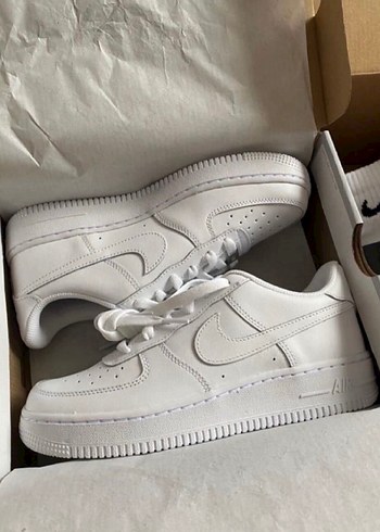 Nike Air Force 1 White