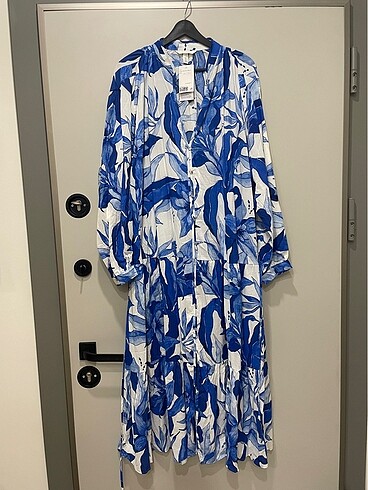 H&M etiketli uzun elbise