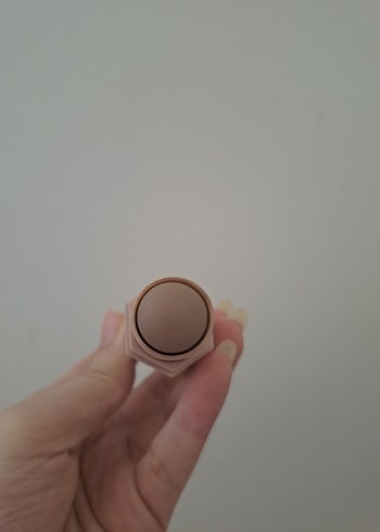 Beden Fenty amber kontür