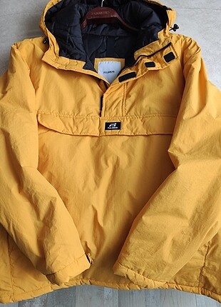 Pull and Bear