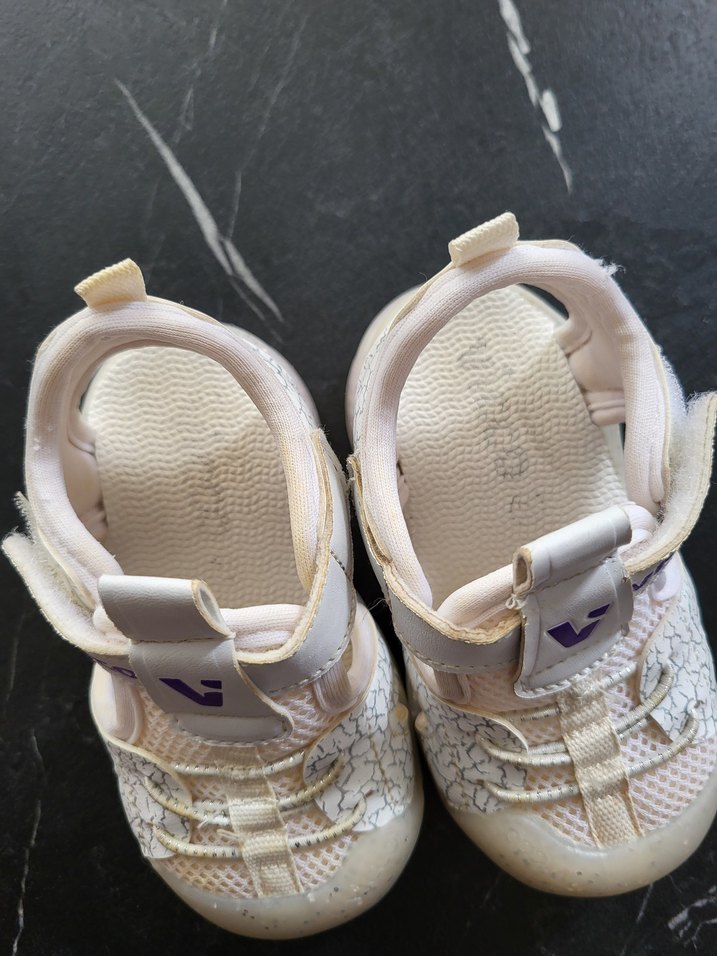 Vicco Kız Beyaz Velcro Spor Ayakkabı - Görsel 2