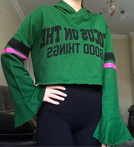 Zara Kısa Kapüşonlu Sweatshirt