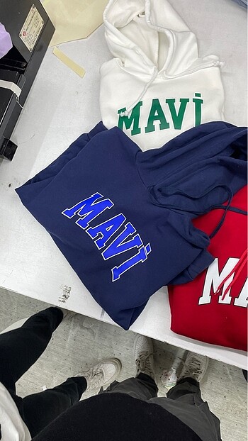 MAVİ SWEATSHIRT