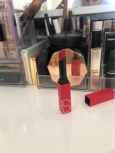 Nars ruj