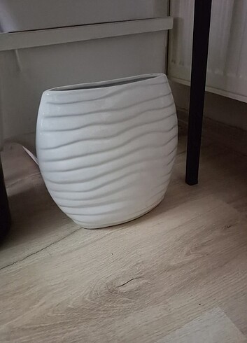 Porselen Saksı Yapay Çiçek İçin