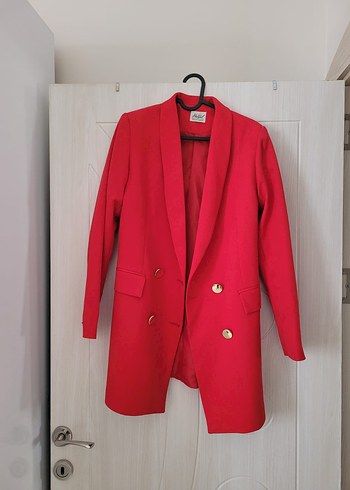 Klasik Kesim Kırmızı Düğmeli Kadın Blazer - Görsel 3