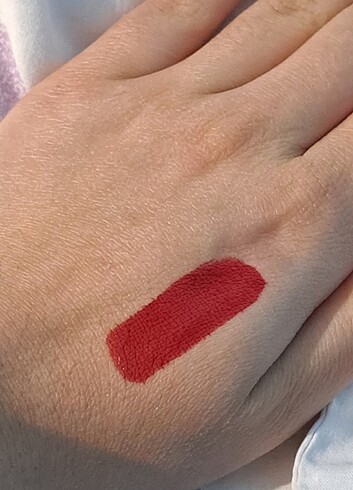 New Well kırmızı lip tint