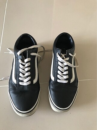 Deri vans