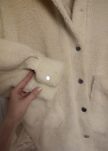 s Beden Krem rengi oversize kürk/ gömlek