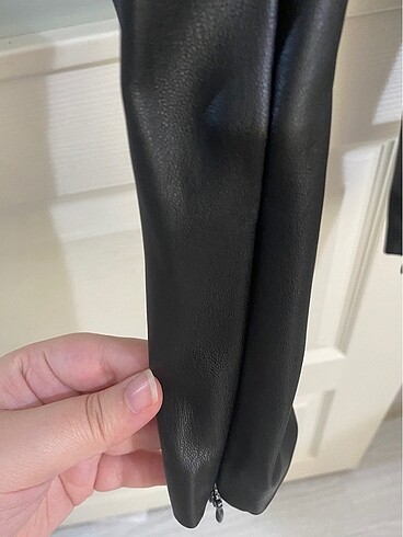 Zara Suni deri pantolon