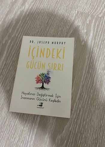 Beden Renk Düştüğünde Kalkarsan Hayat Güzeldir - Esra Ezmeci