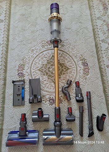 DYSON V11 ABSOLUTE EXTRA PLUS