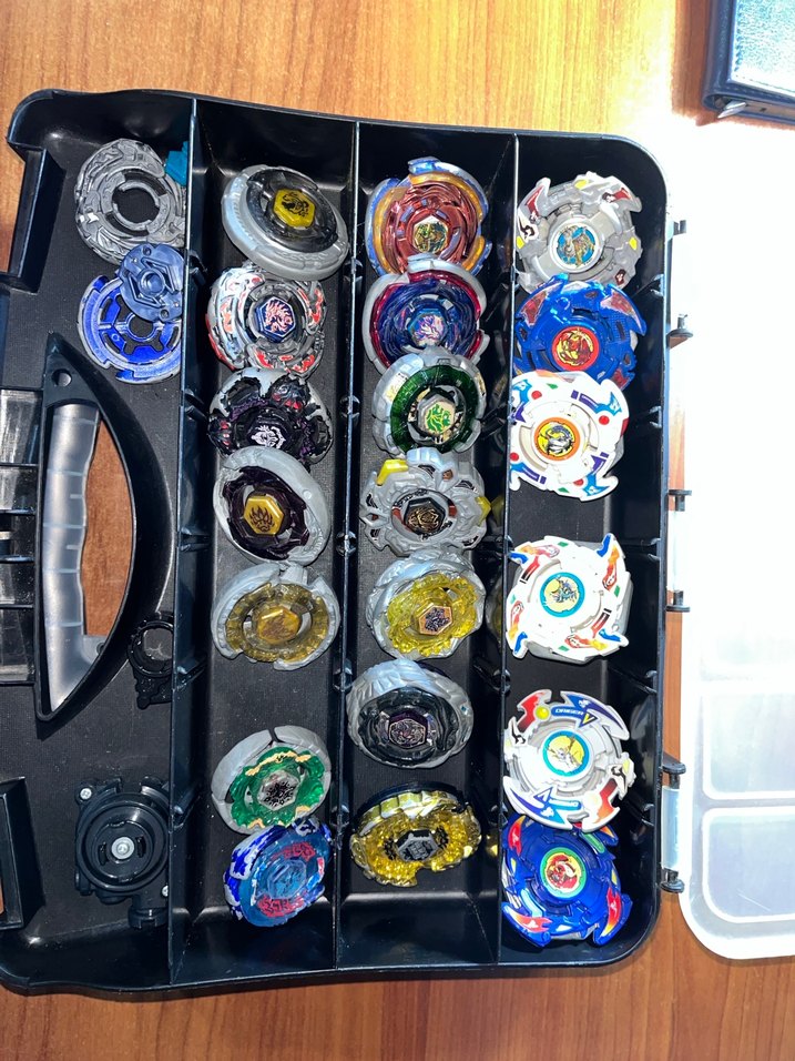 Takara tomy beyblade bakuten - Görsel 2