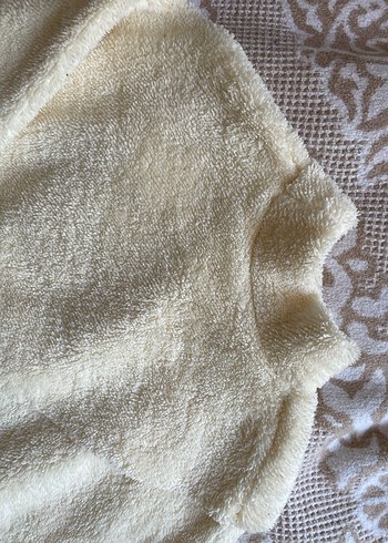 Beyaz Yüksek Yakalı Örgü Kadın Kazak - Görsel 4