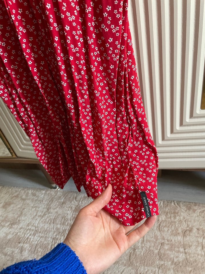 Kırmızı V Yaka Salaş Elbise - Görsel 4