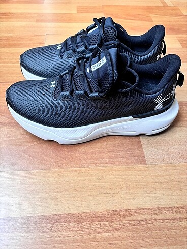 Diğer Under Armour Infinite Pro Unisex Koşu Ayakkabısı