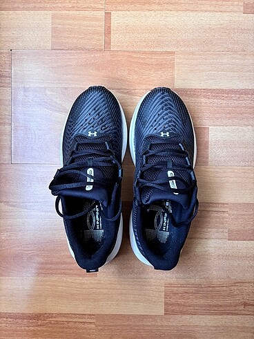 40 Beden Under Armour Infinite Pro Unisex Koşu Ayakkabısı