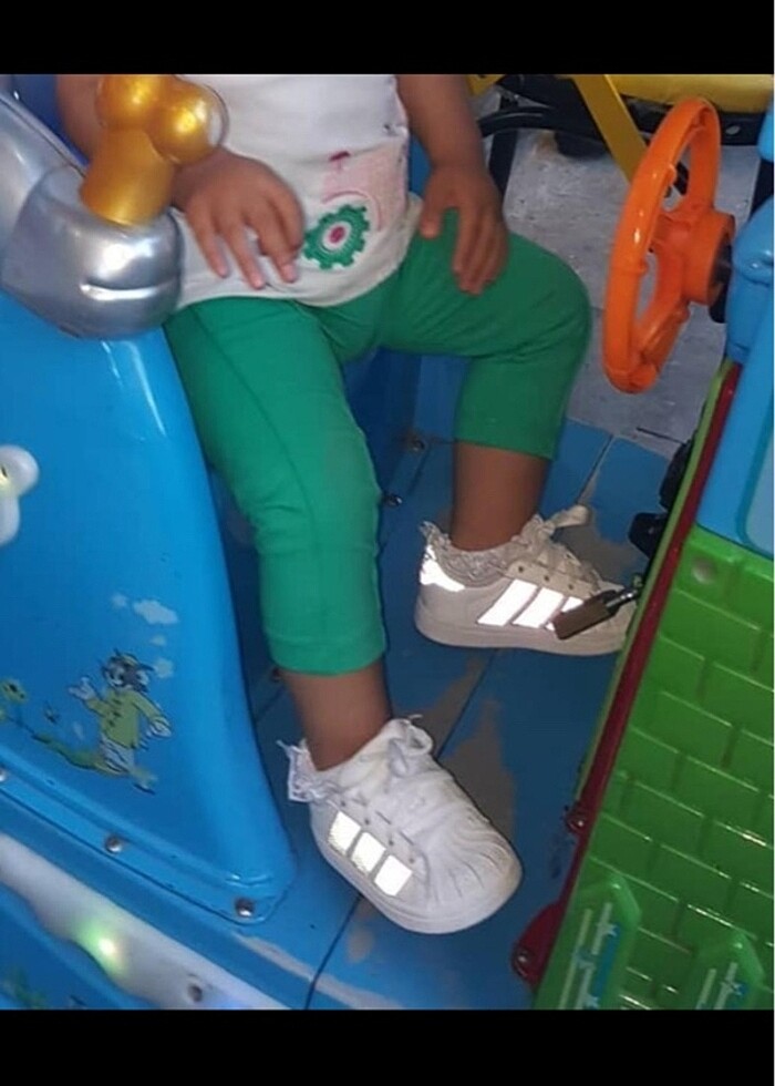 Adidas spor ayakkabı - Görsel 3