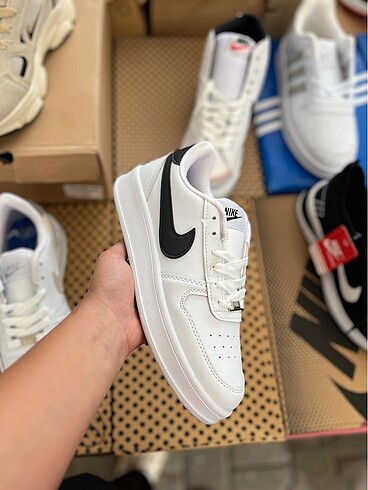 Nikee