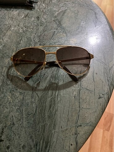 Cartier güneş gözlüğü