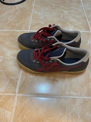 Asics ayakkabı - Görsel 2