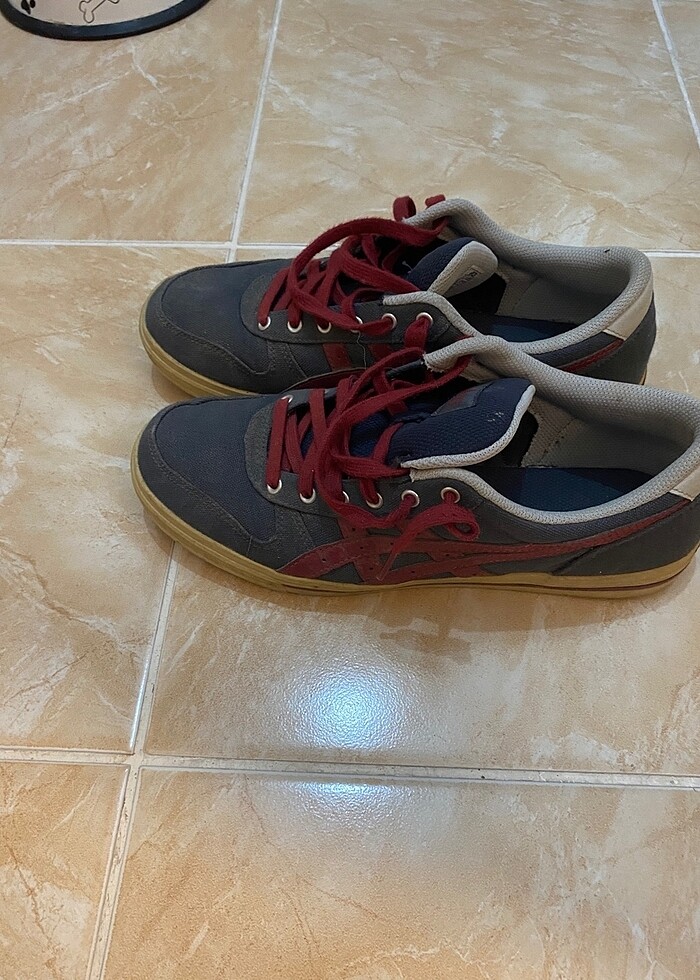 Asics ayakkabı - Görsel 2